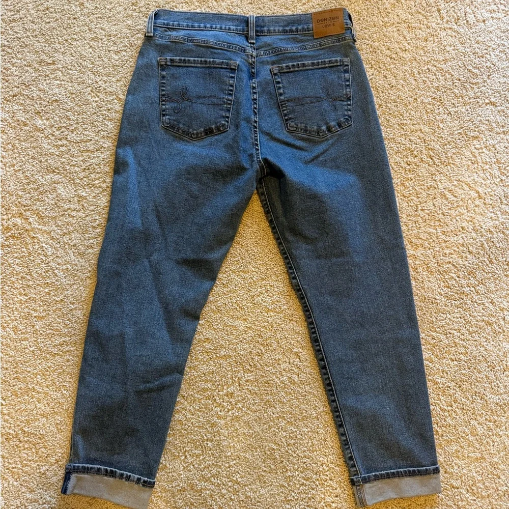 Levi’s Blue Denim Jeans - Picture 5 of 5